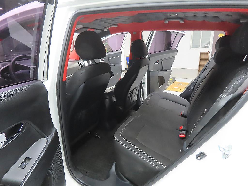 KIA Sportage 2013 Blanco - Importación desde Corea - HF Imports Iquique - Foto 9