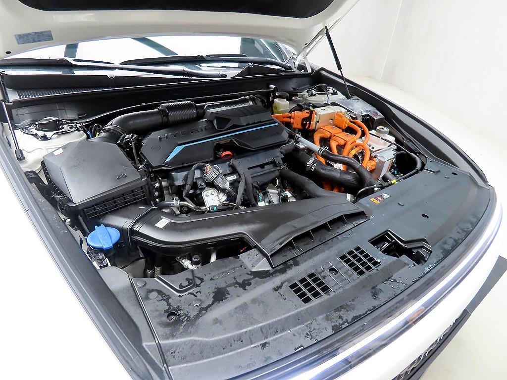 HYUNDAI Grandeur 2024 Blanco - Importación desde Corea - HF Imports Iquique - Foto 18