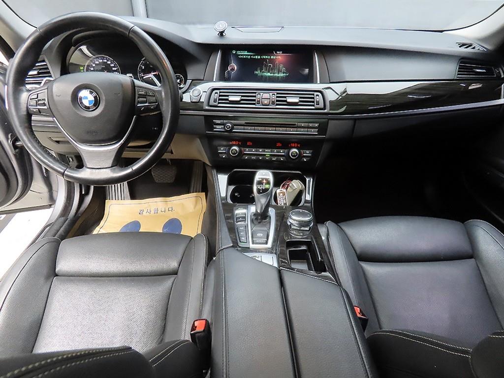 BMW 5 Series - Vista 7