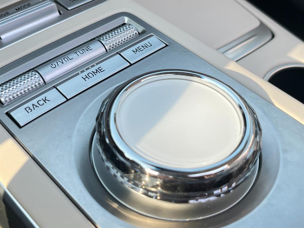 Genesis GV70 2023 Blanco - Importación desde Corea - HF Imports Iquique - Foto 14