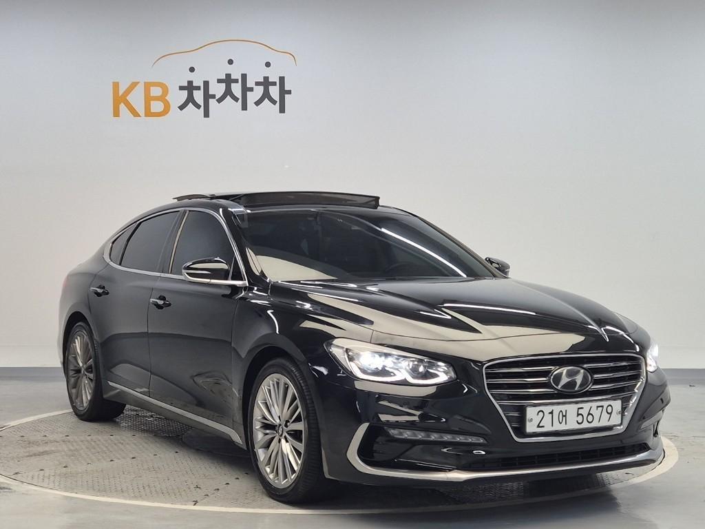 HYUNDAI Grandeur - Vista 4