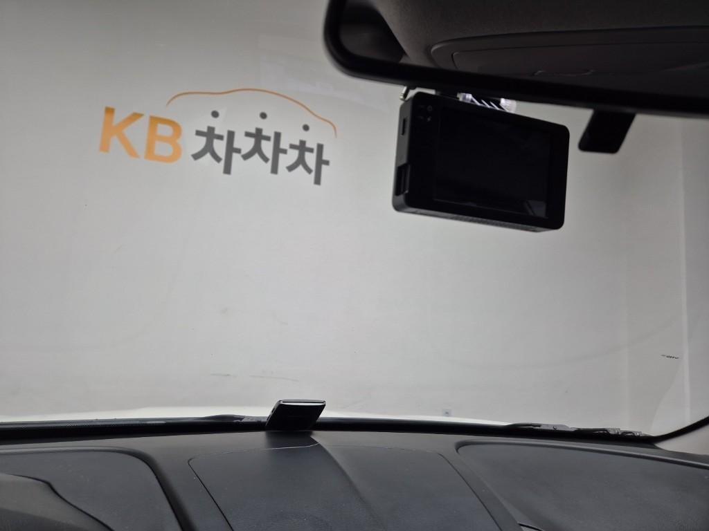 Ssangyong Tivoli 2018 Blanco - Importación desde Corea - HF Imports Iquique - Foto 17