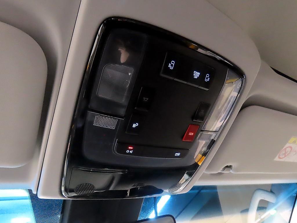 HYUNDAI Staria 2022 Amarillo - Importación desde Corea - HF Imports Iquique - Foto 15