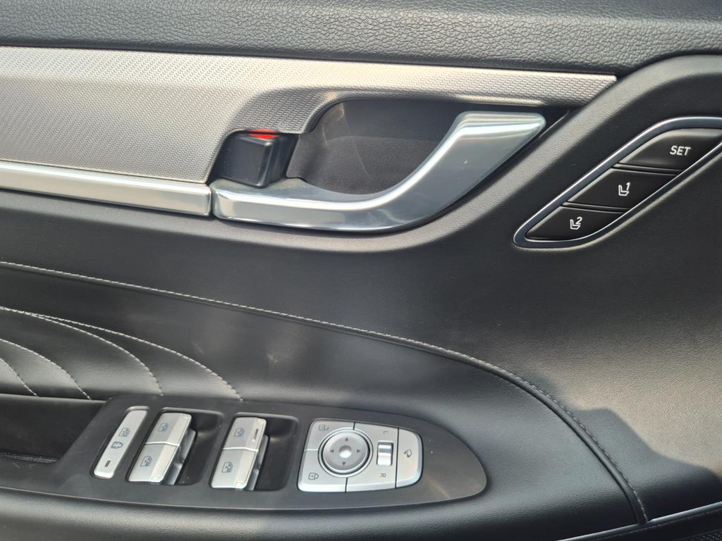 HYUNDAI Grandeur - Vista 8