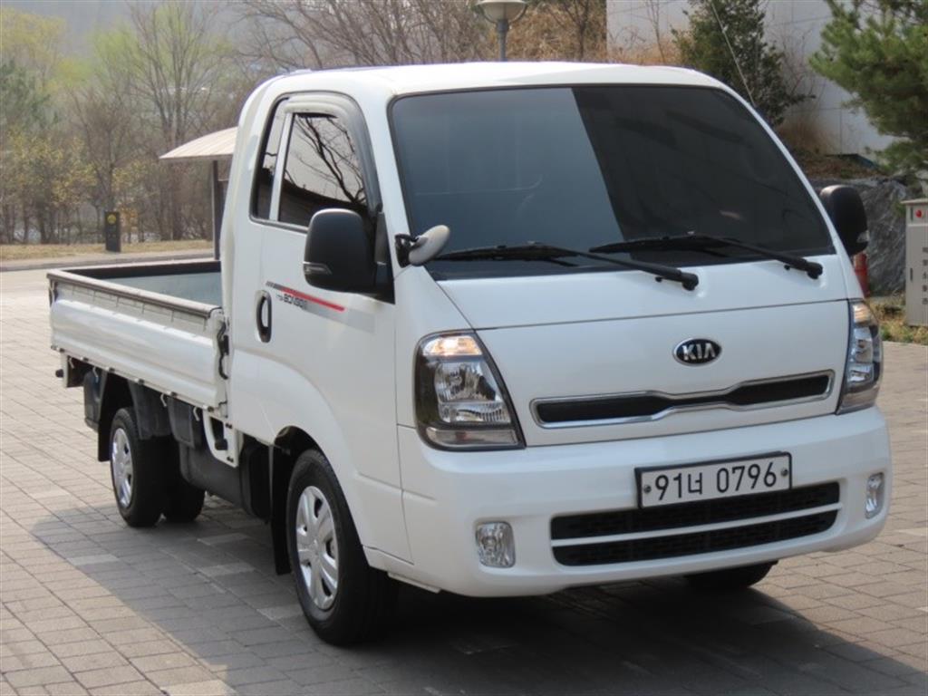 Small Truck Cargo (small) - Vista 3