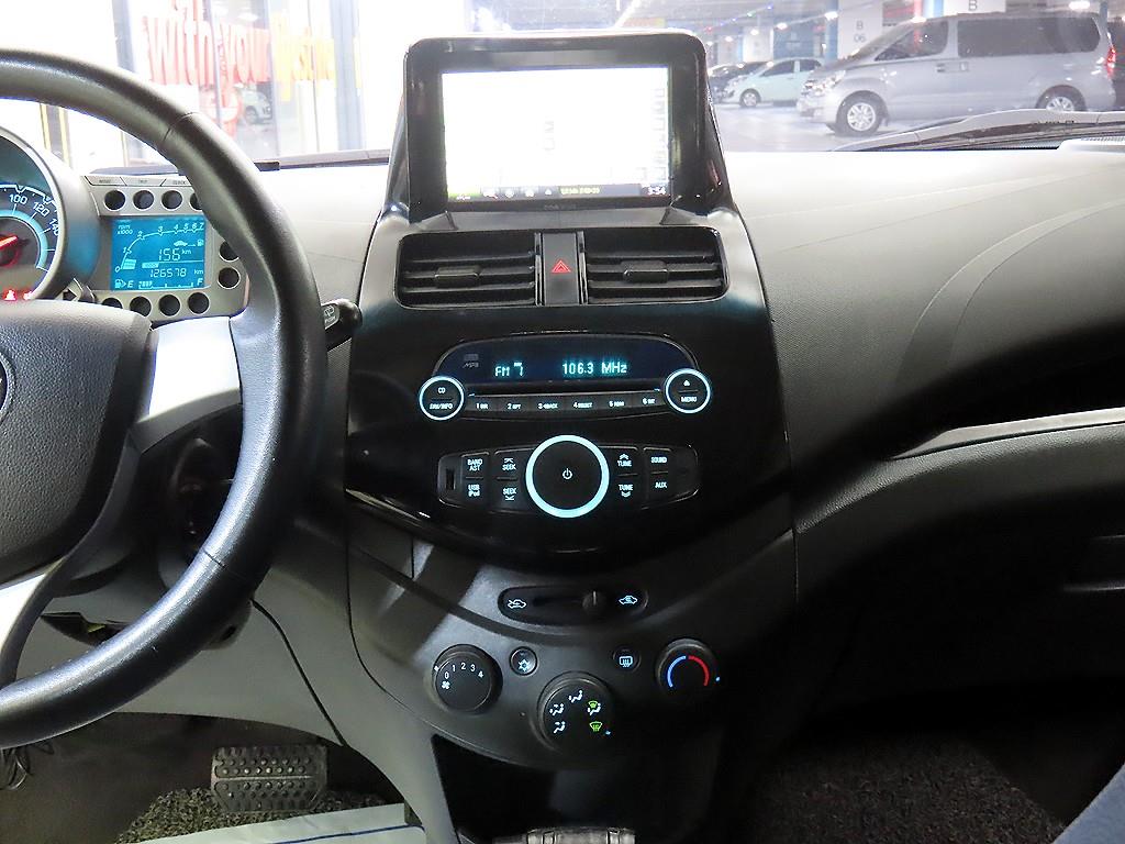 Chevrolet Spark - Vista 11