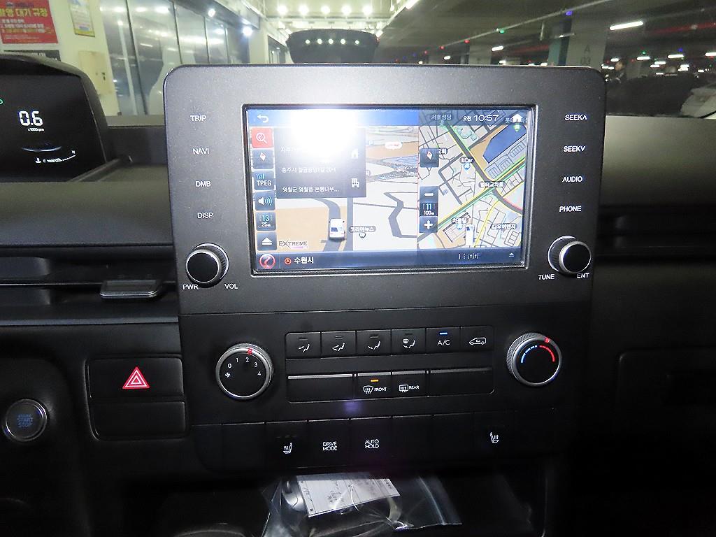 HYUNDAI Staria - Vista 11