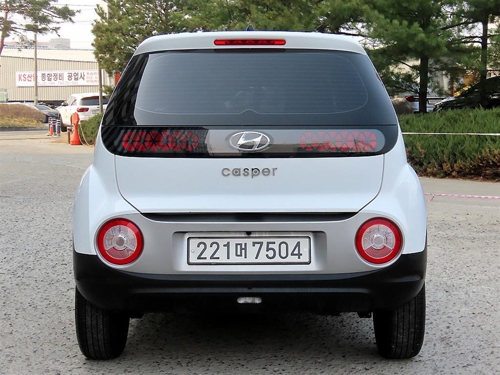 HYUNDAI Casper - Vista 4