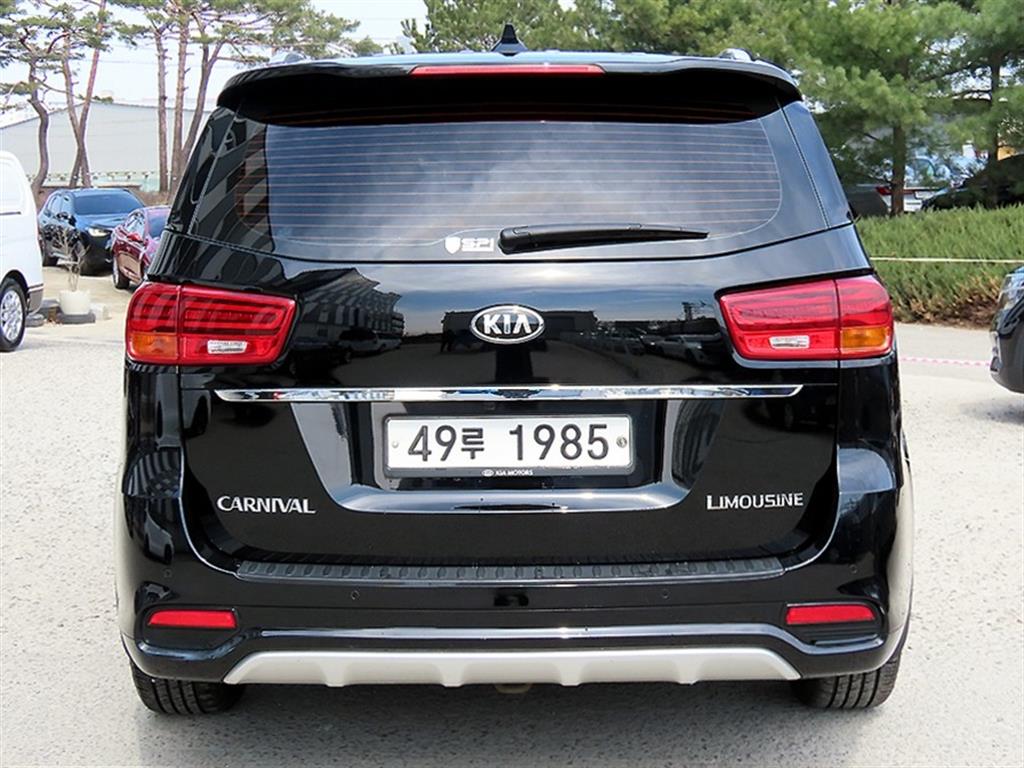KIA Carnival - Vista 4