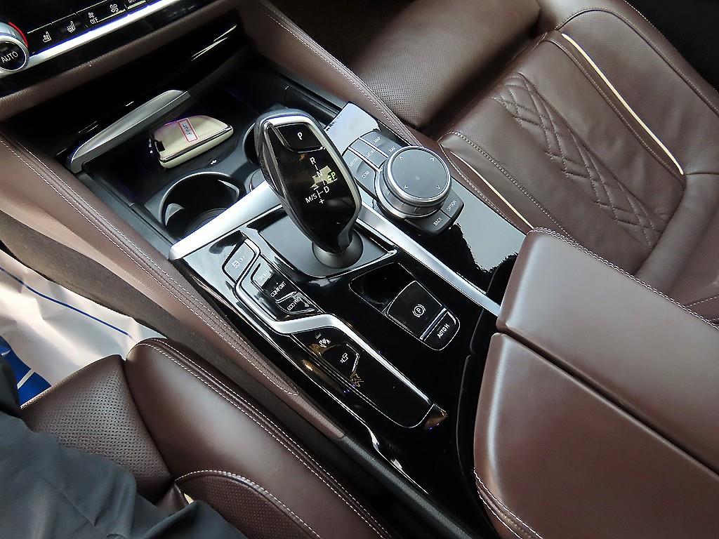 BMW 5 Series - Vista 10