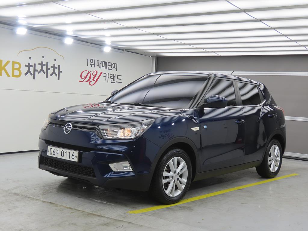 Ssangyong Tivoli 2017 Azul - Importación desde Corea - HF Imports Iquique - Foto 1
