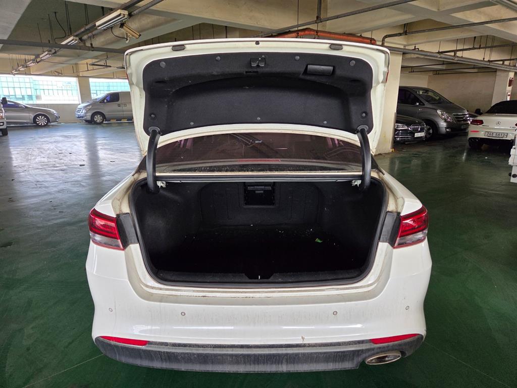 KIA K5 2016 Blanco - Importación desde Corea - HF Imports Iquique - Foto 19