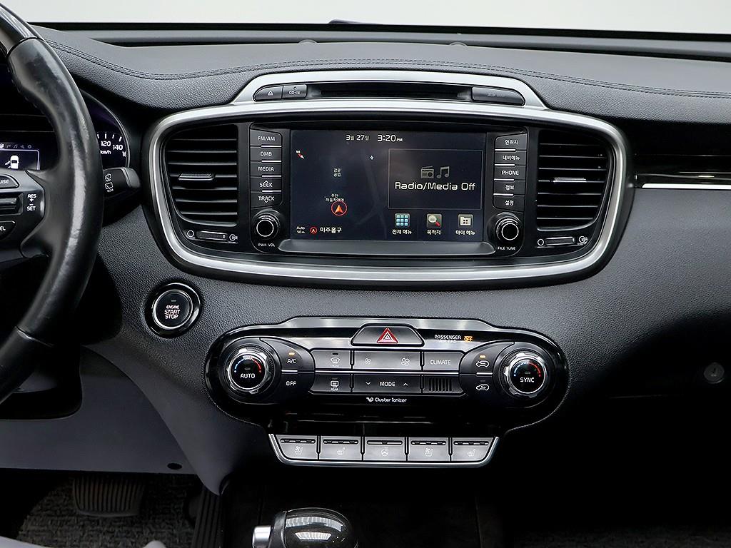 KIA Sorento 2016 Negro - Importación desde Corea - HF Imports Iquique - Foto 9