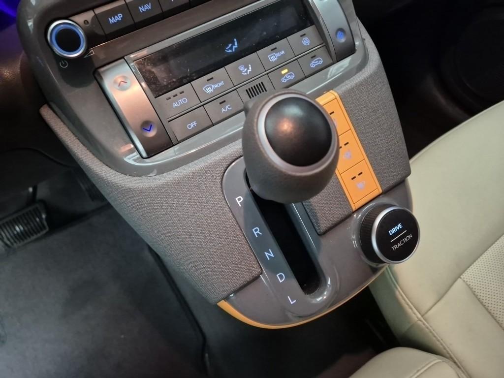 HYUNDAI Casper - Vista 11