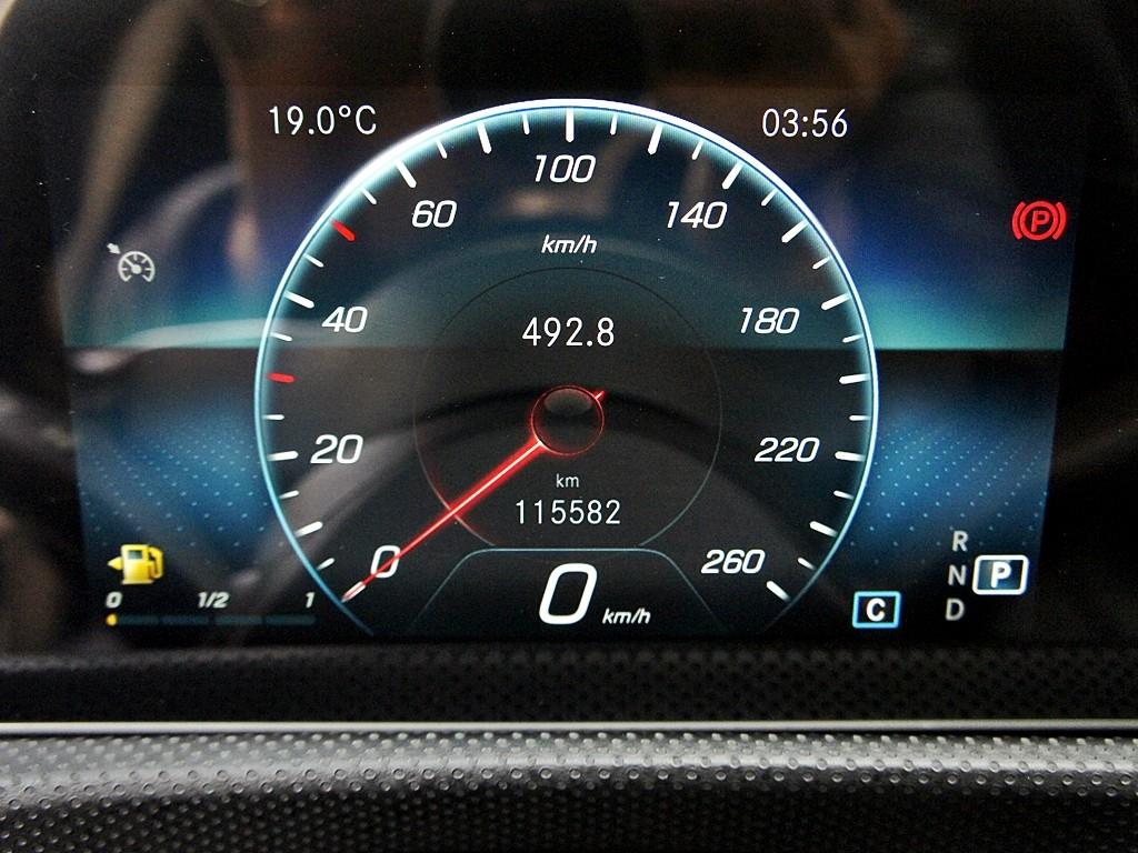 Mercedes Benz A Class 2020 Negro - Importación desde Corea - HF Imports Iquique - Foto 9