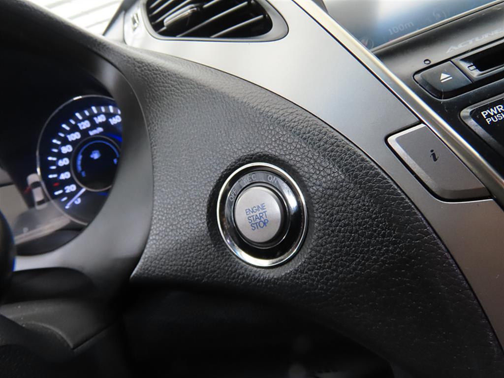 HYUNDAI Grandeur - Vista 10