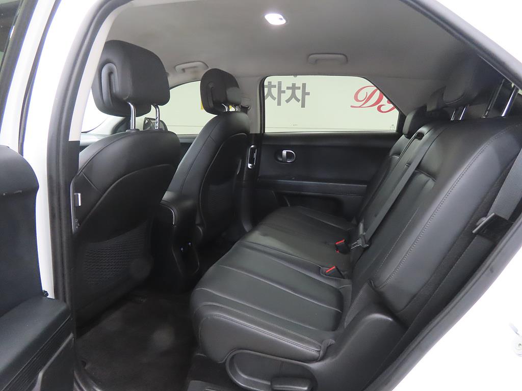 HYUNDAI Ioniq 5 - Vista 6