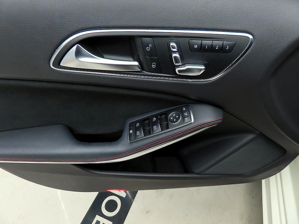 Mercedes Benz A Class - Vista 11