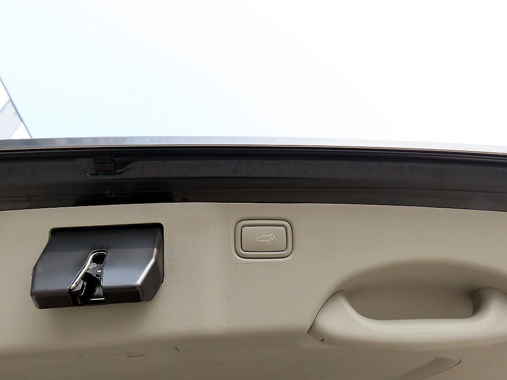 KIA Carnival 2018 Gris - Importación desde Corea - HF Imports Iquique - Foto 16