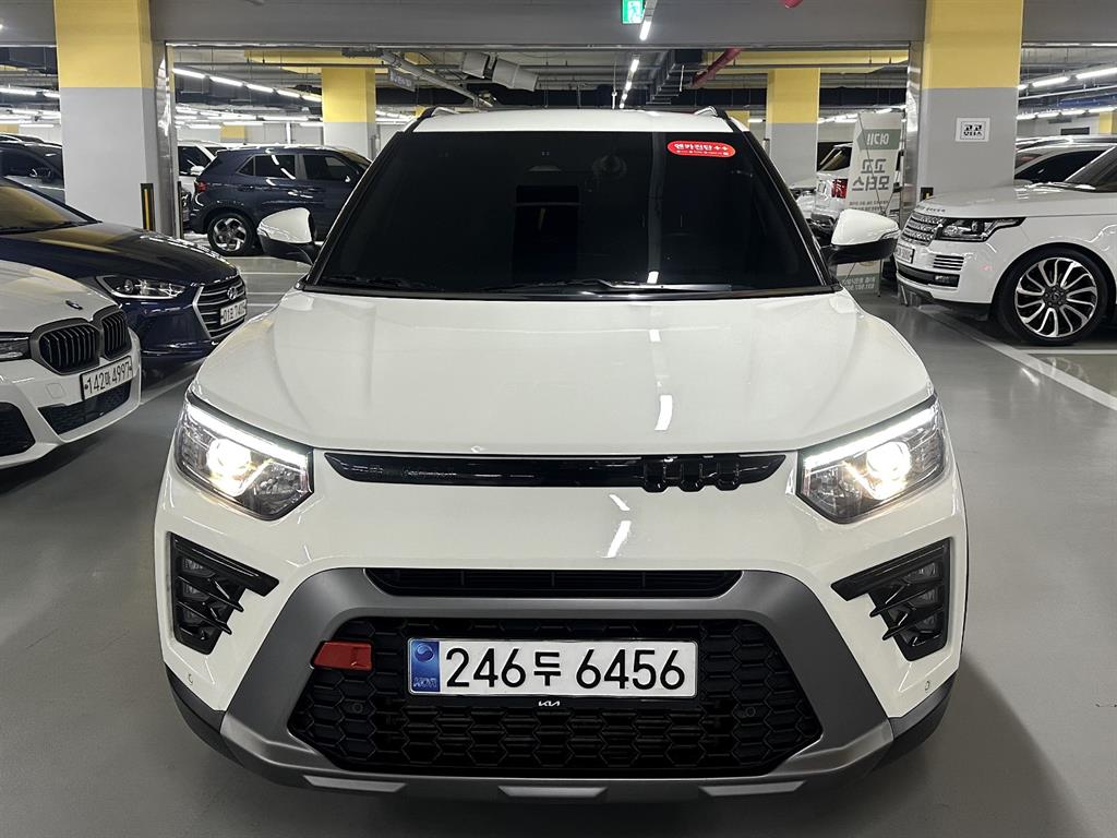 Ssangyong Tivoli 2024 Blanco - Importación desde Corea - HF Imports Iquique - Foto 1