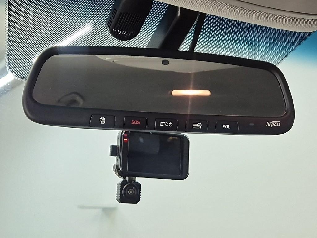 HYUNDAI Sonata - Vista 8