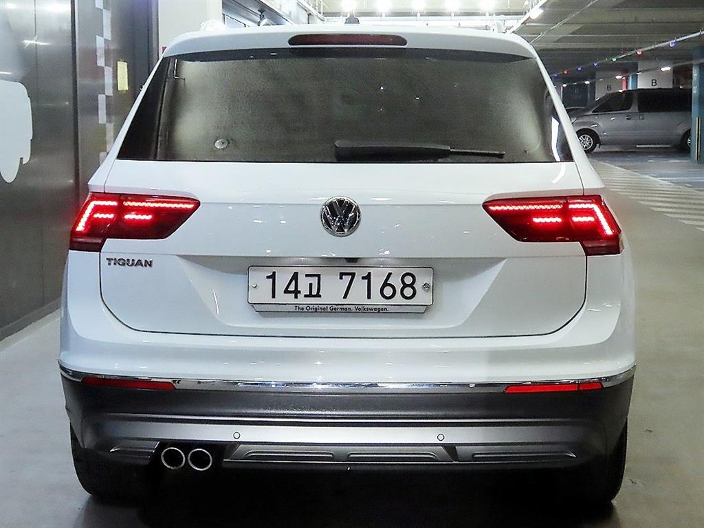 Volkswagen Tiguan - Vista 5