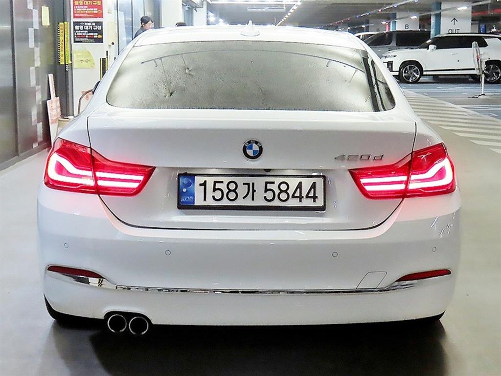 BMW 4 Series - Vista 4