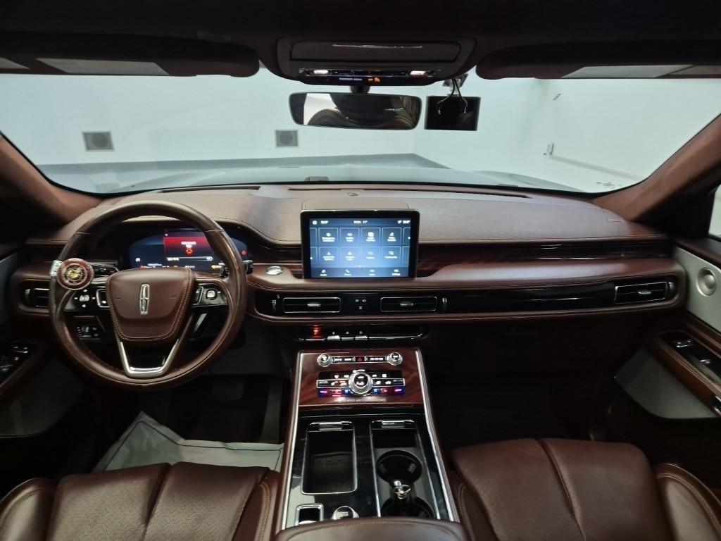 Lincoln Aviator - Vista 7