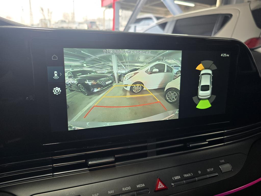 HYUNDAI Grandeur - Vista 12