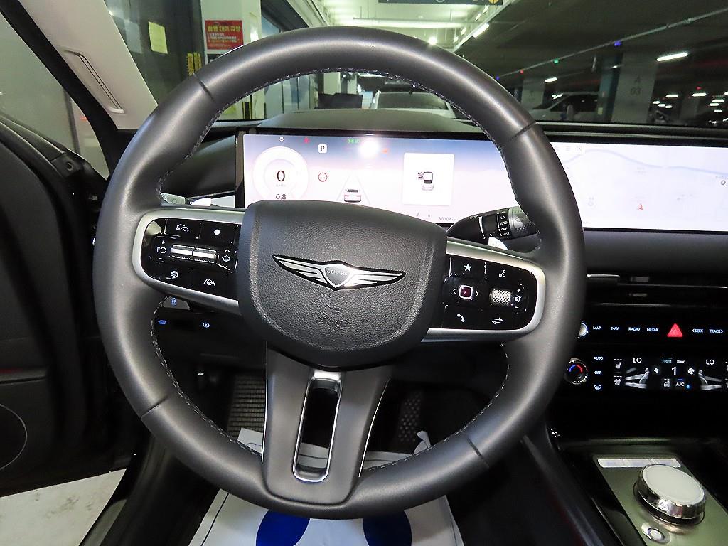 Genesis G80 - Vista 8