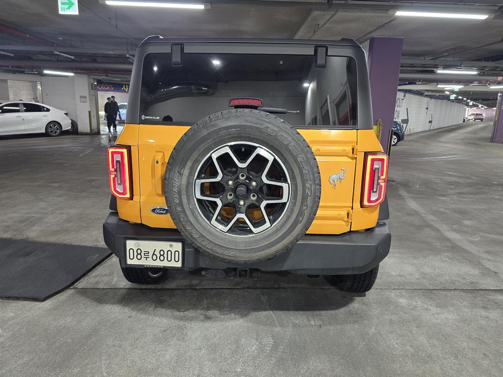 Ford Bronco - Vista 4