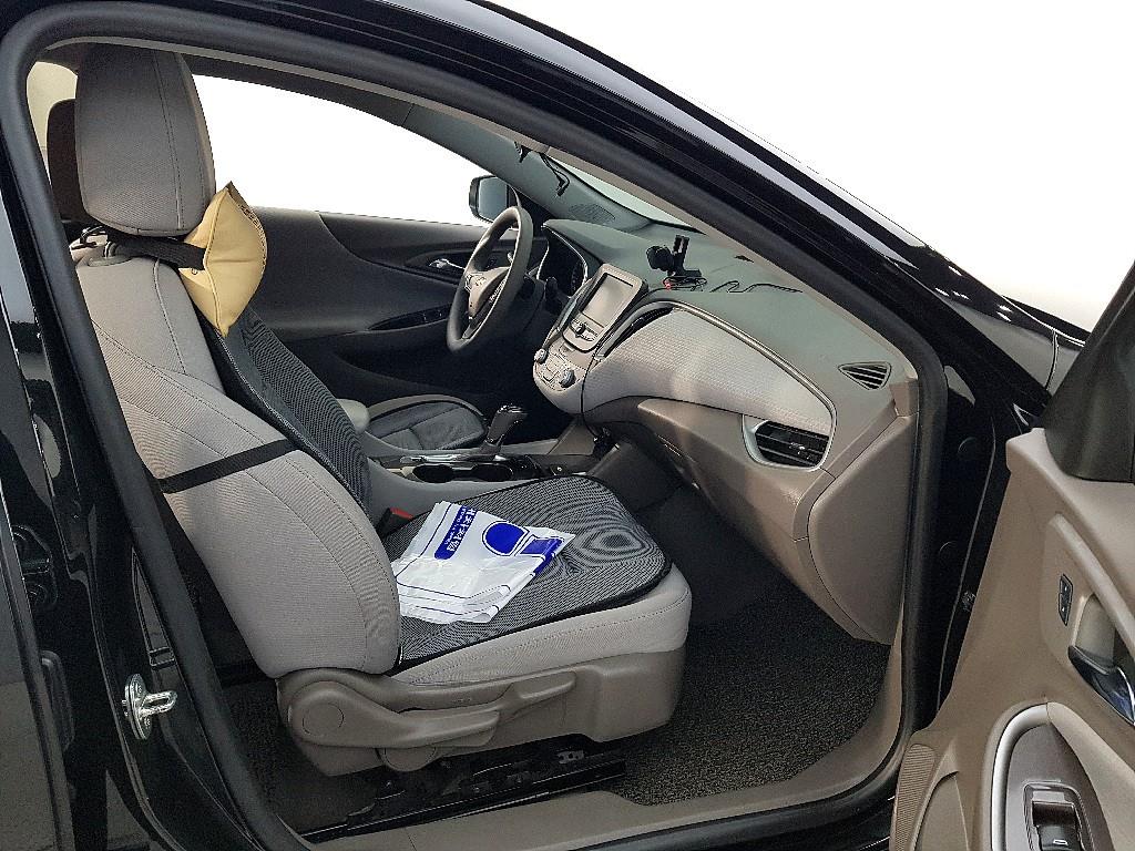 Chevrolet Malibu 2017 Negro - Importación desde Corea - HF Imports Iquique - Foto 14