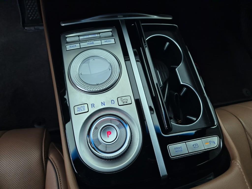 Genesis G80 - Vista 8