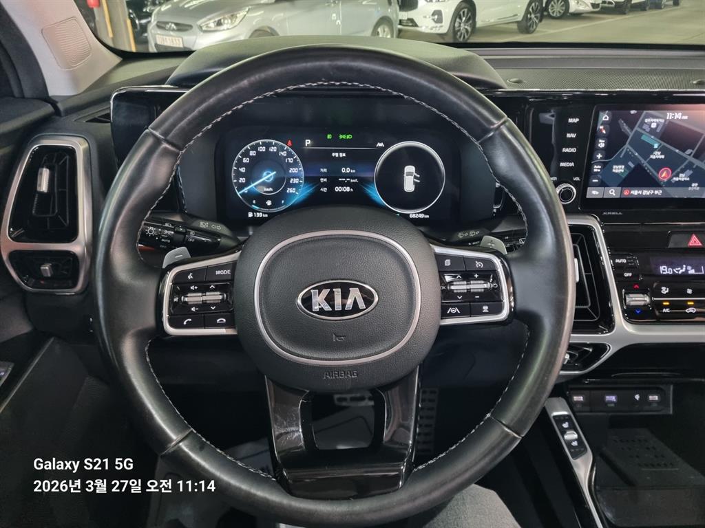 KIA Sorento - Vista 9