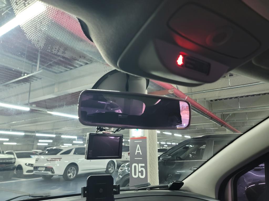 SAMSUNG QM3 2015 Blanco - Importación desde Corea - HF Imports Iquique - Foto 16