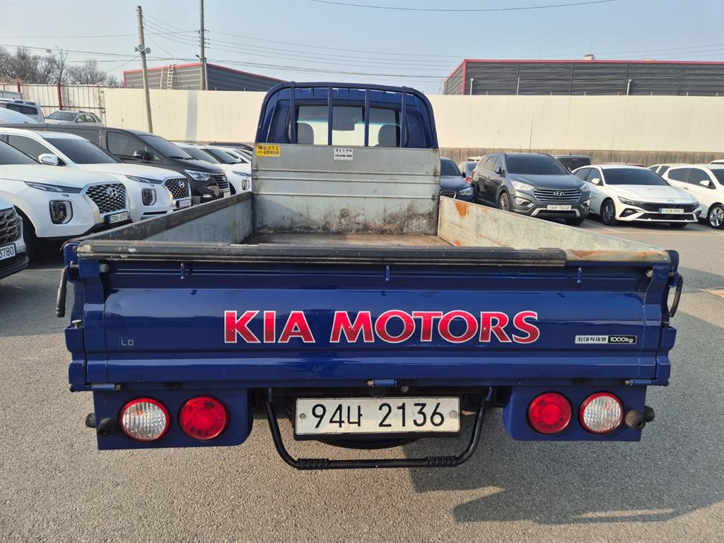 Small Truck Cargo (small) - Vista 5