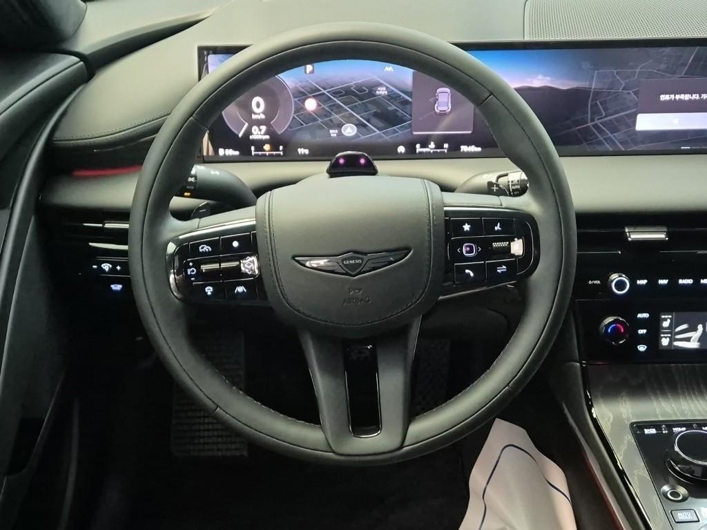 Genesis G80 - Vista 9