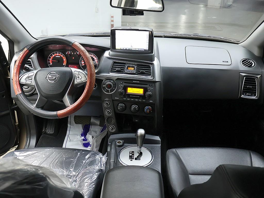 Ssangyong Korando - Vista 9