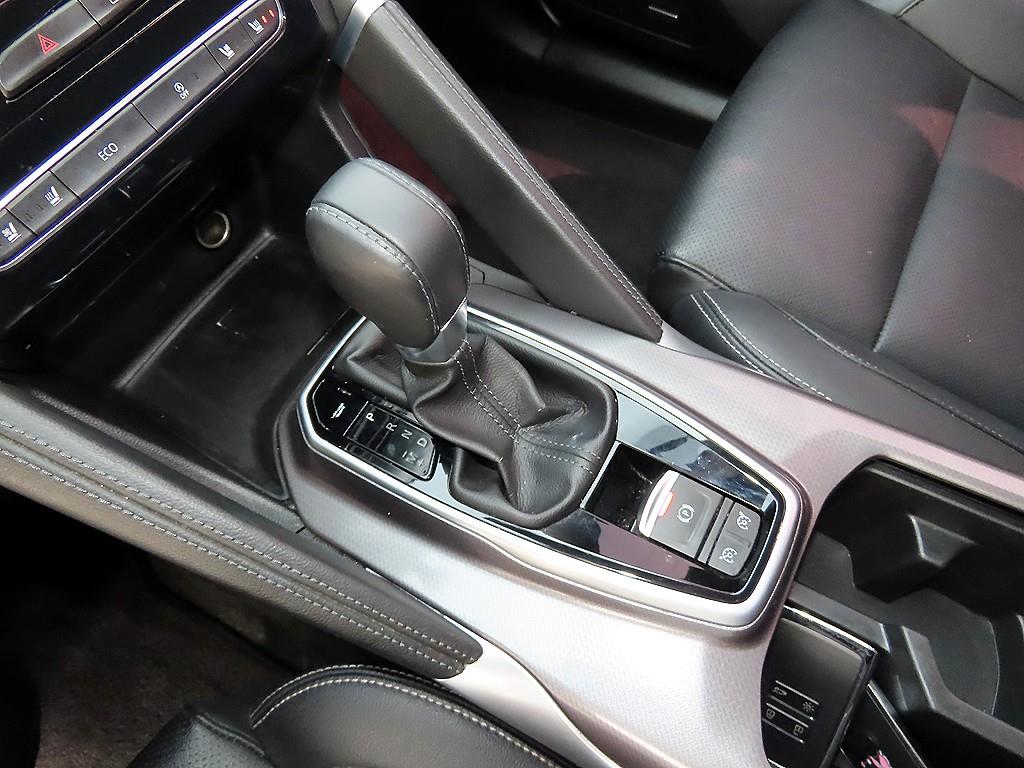 SAMSUNG QM6 - Vista 10