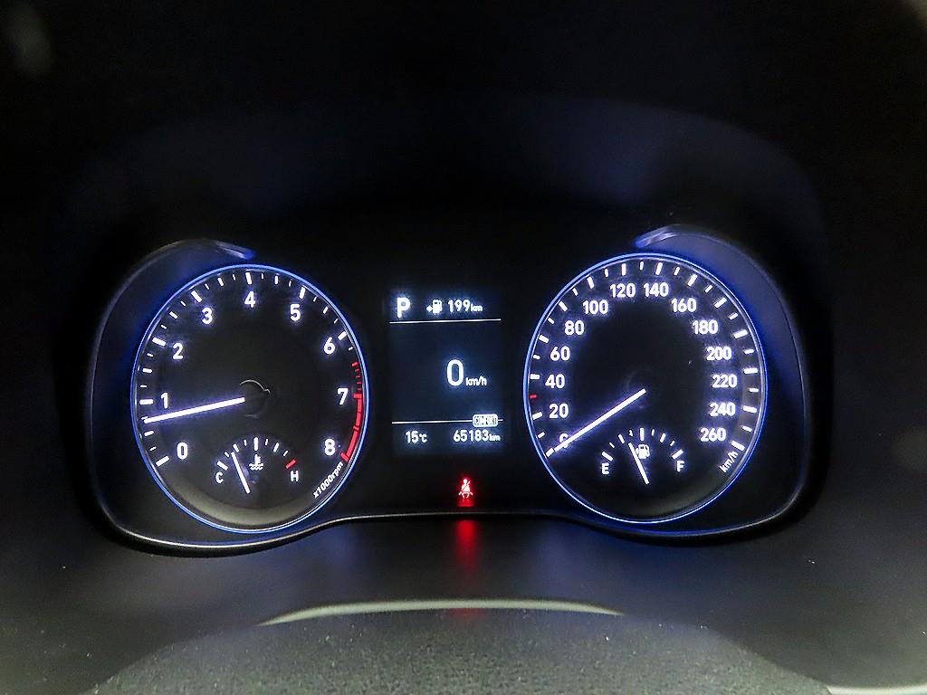 HYUNDAI Kona - Vista 6