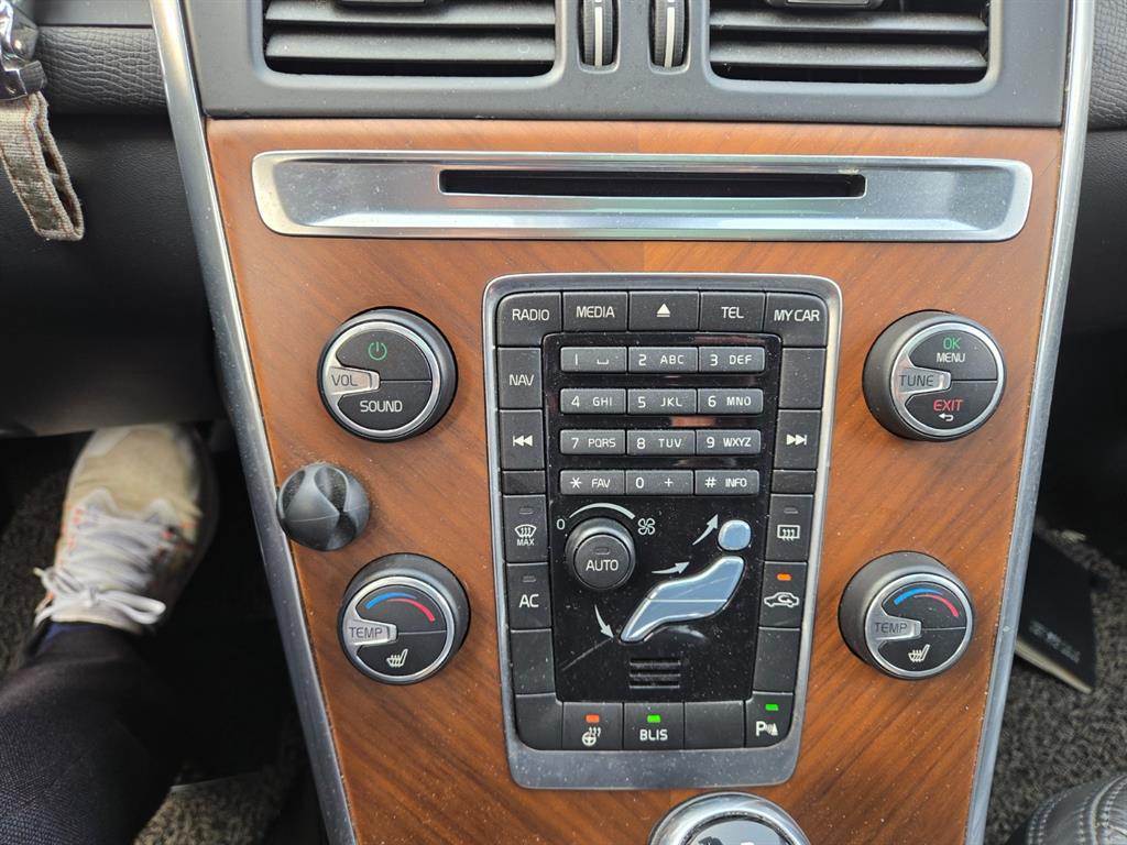 Volvo XC60 - Vista 11