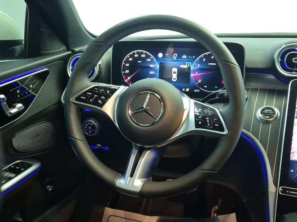 Mercedes Benz C Class - Vista 9