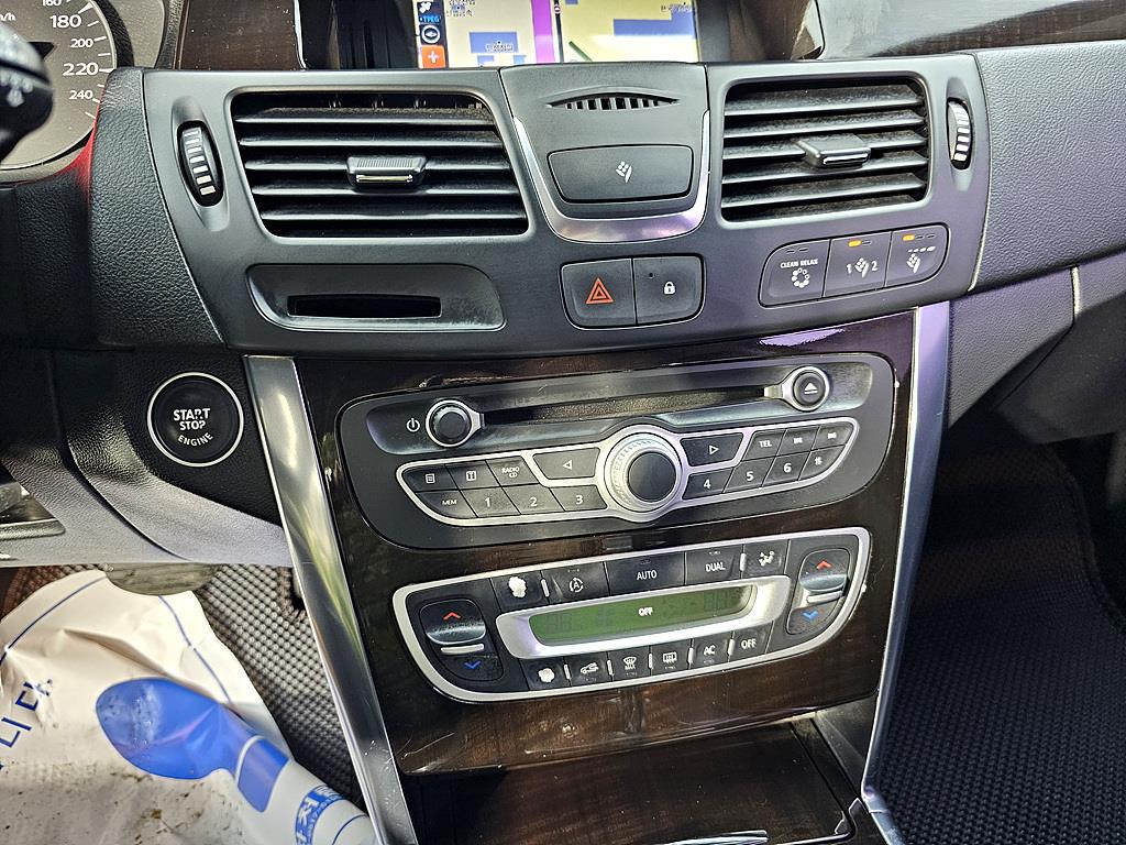 SAMSUNG SM5 2010 Negro - Importación desde Corea - HF Imports Iquique - Foto 13