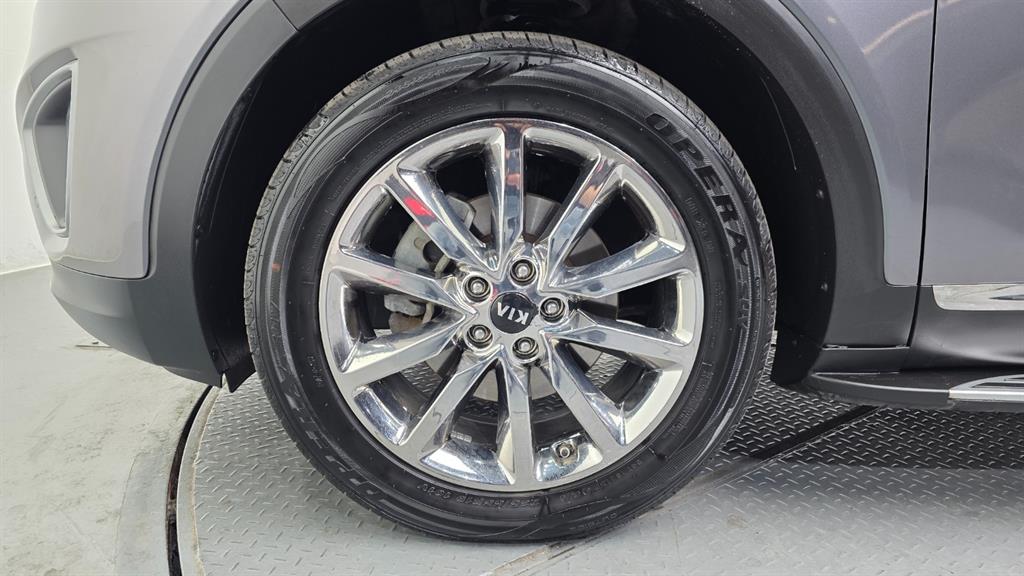 KIA Sorento - Vista 5