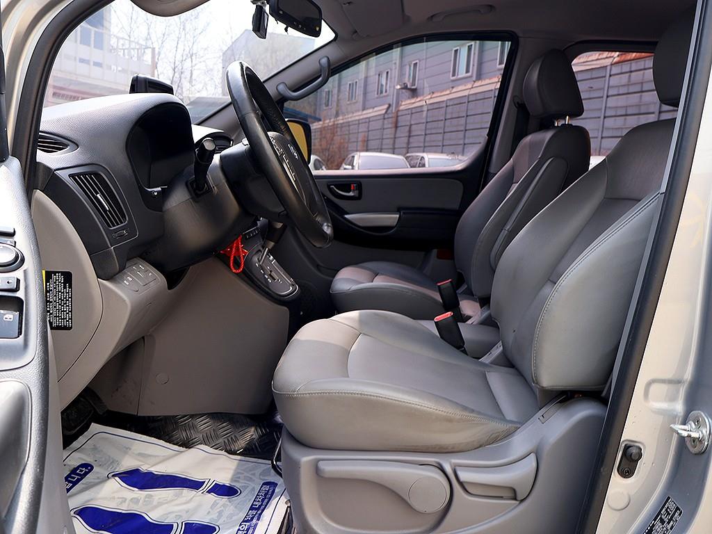 HYUNDAI Starex 2018 Gris - Importación desde Corea - HF Imports Iquique - Foto 13