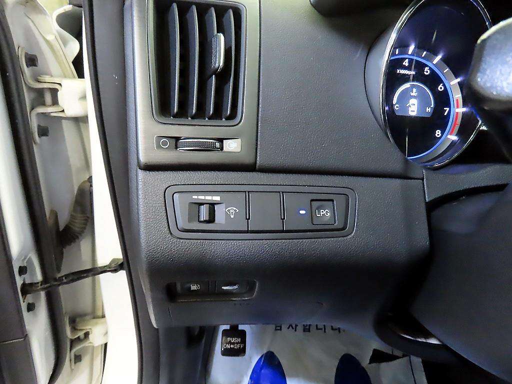 HYUNDAI Sonata 2013 Blanco - Importación desde Corea - HF Imports Iquique - Foto 16