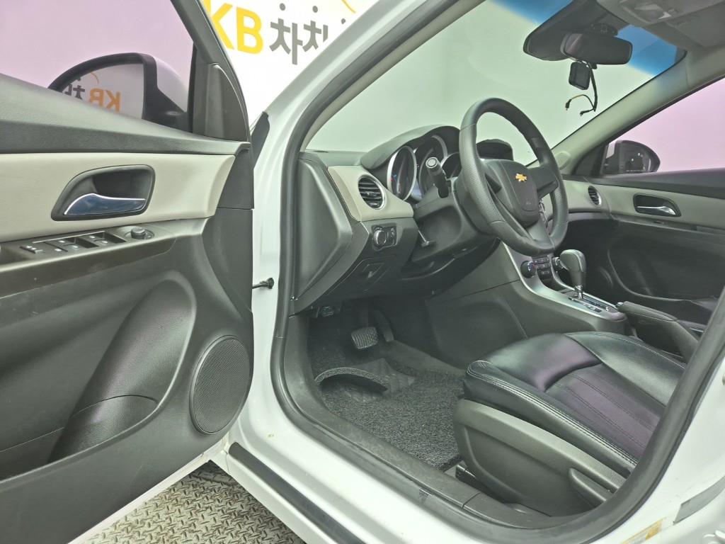 Chevrolet Cruise 2016 Blanco - Importación desde Corea - HF Imports Iquique - Foto 16