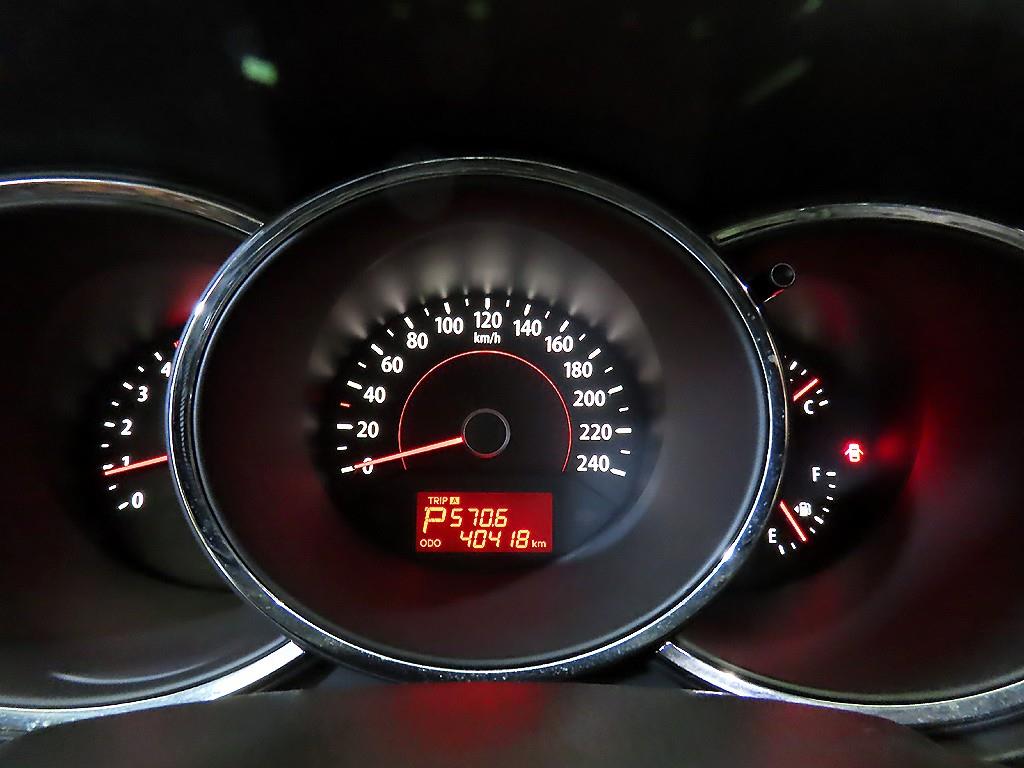 KIA Sorento - Vista 9