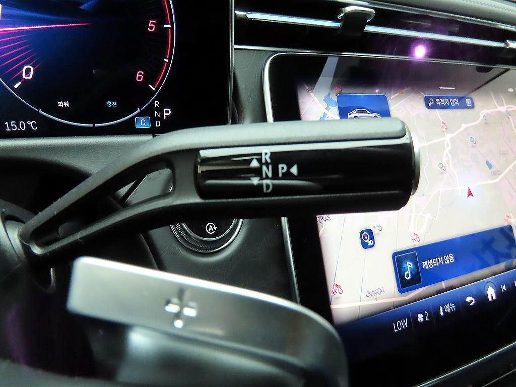 Mercedes Benz E class - Vista 10