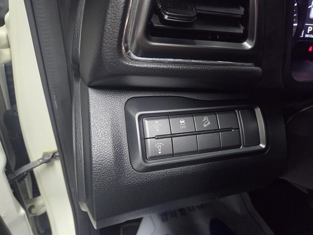 Ssangyong Tivoli 2020 Blanco - Importación desde Corea - HF Imports Iquique - Foto 13